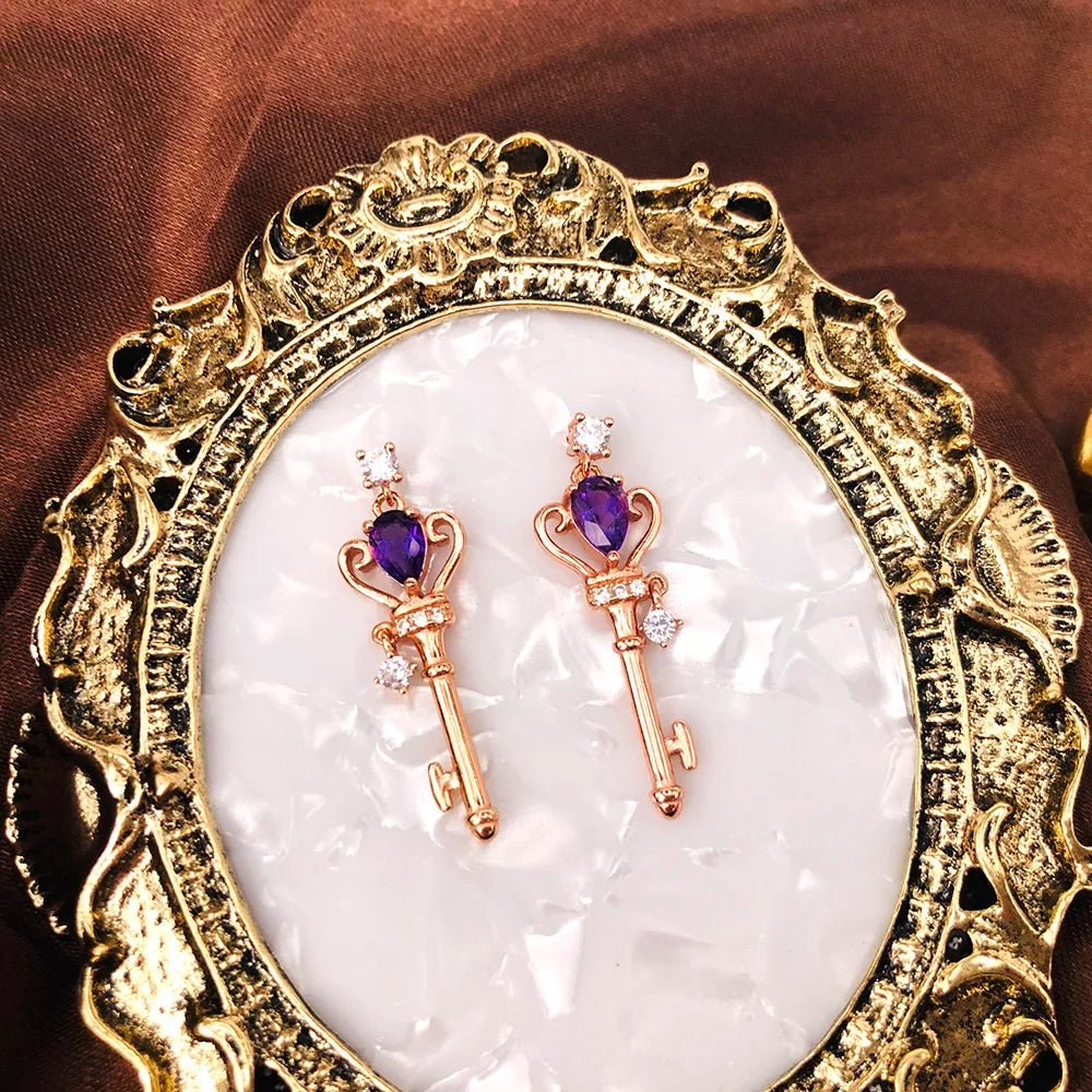 Crown Key Amethyst Earring