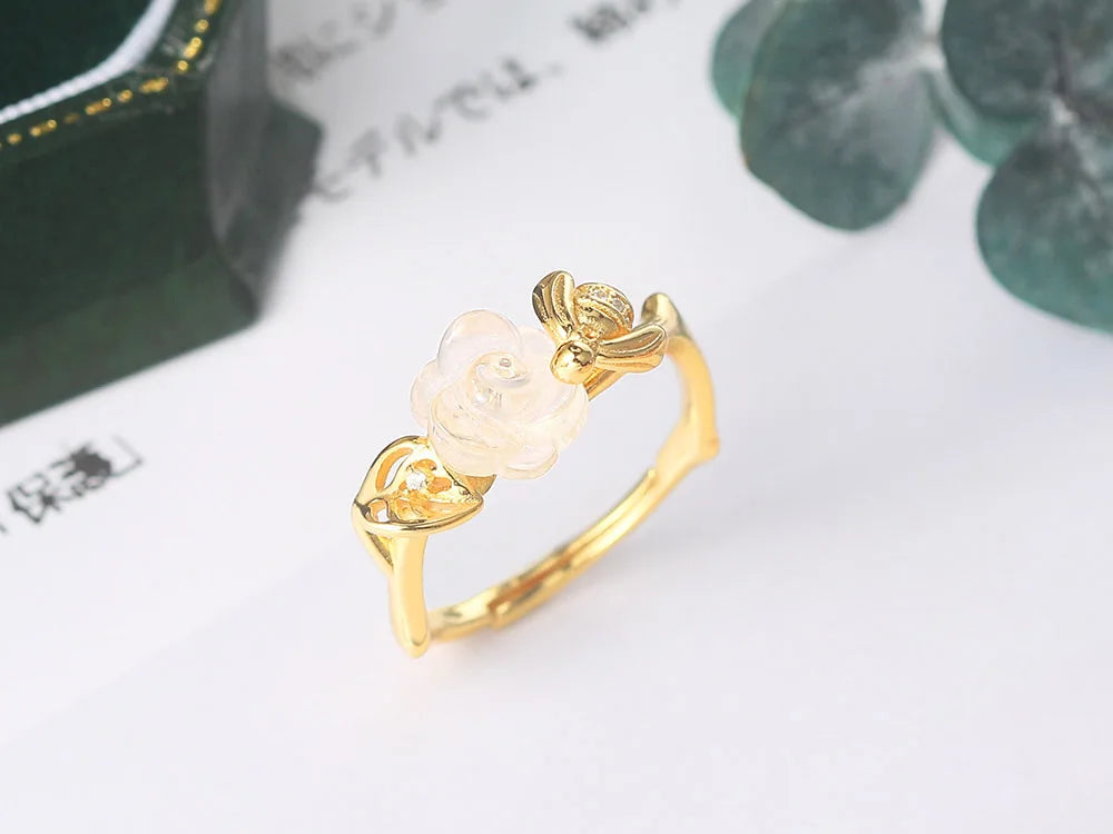 14K Gold-Plated Rose Quartz Ring with Romantic Flower Design