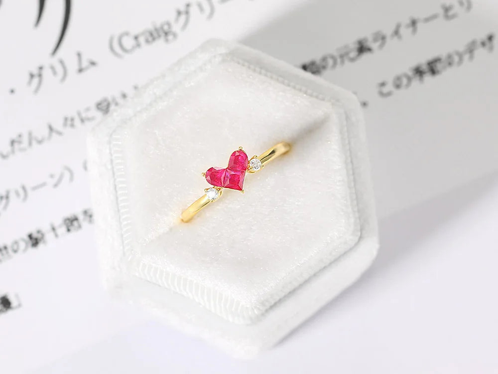 Delicate Sweety Heart Ring for Women with Gold Finish