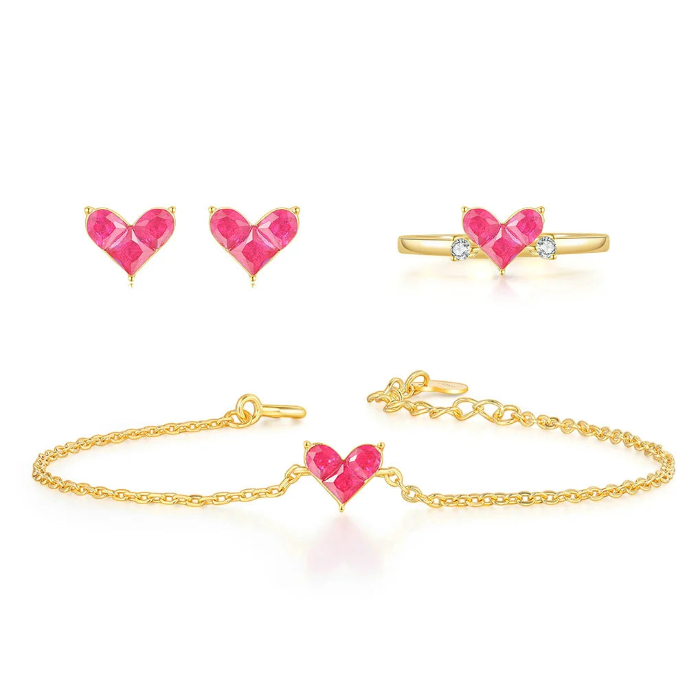 Delicate Sweety Heart Bracelet with Synthetic Corundum Stones in Gold-Plated Silver