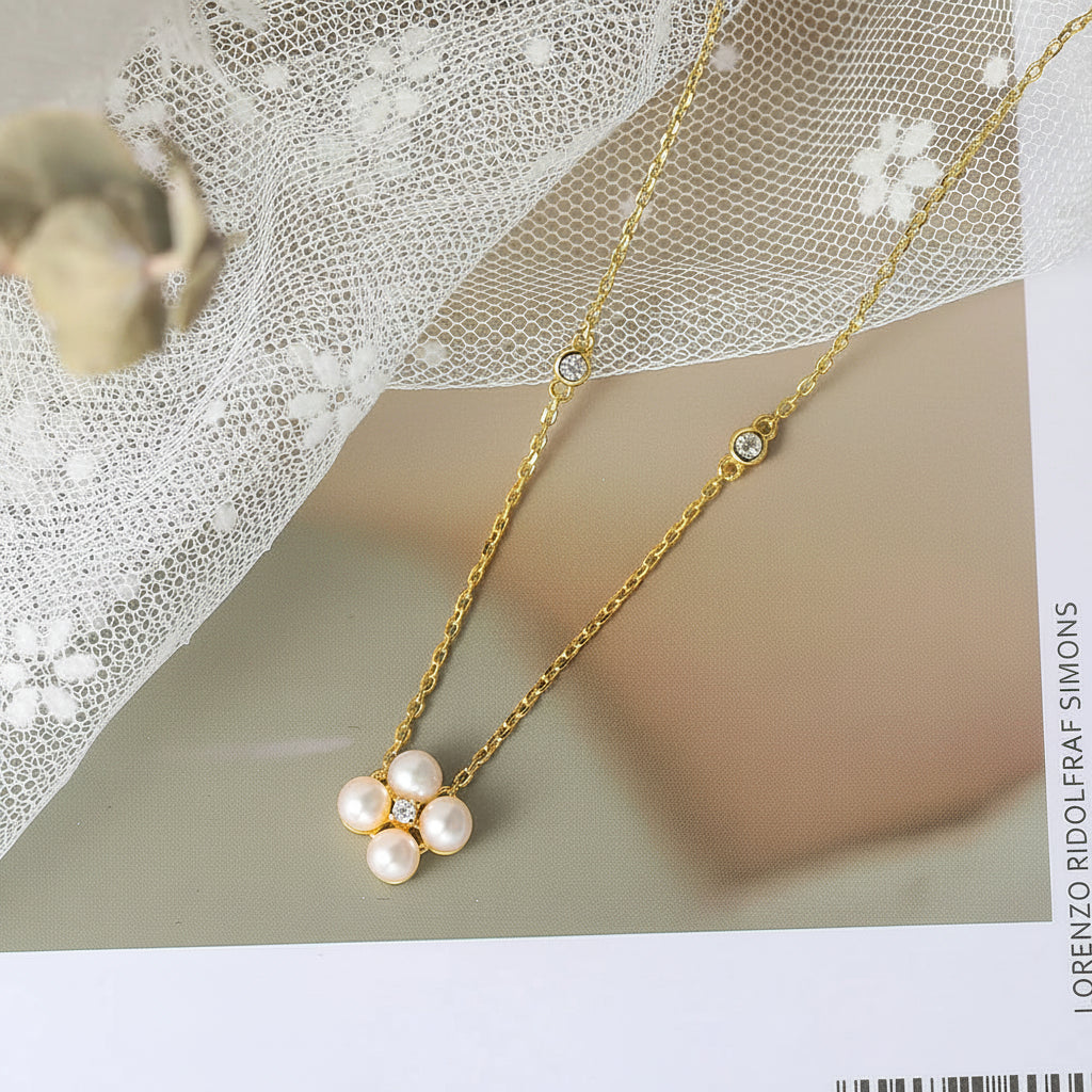 Pearl Bloom Necklace