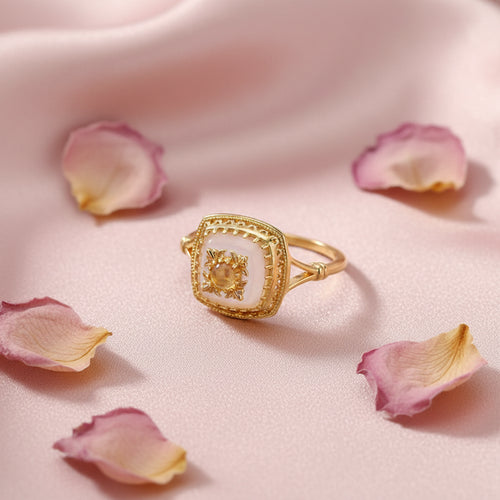 Natural chalcedony square ring in gold vermeil 925 sterling silver with vintage palace-inspired design