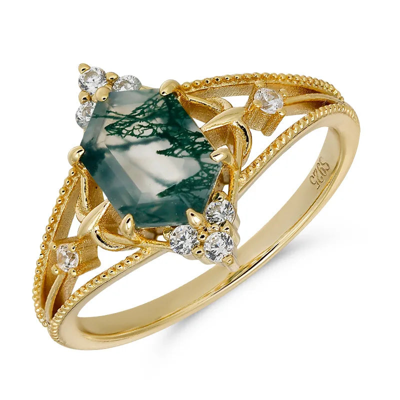 Moss agate princess cut ring close-up with gold setting