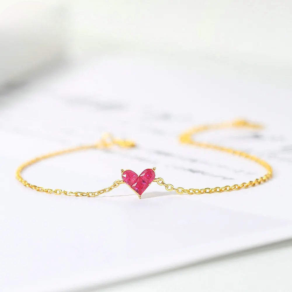 Sweet Heart Corundum Bracelet with Synthetic Corundum in 14K Gold-Plated 925 Silver