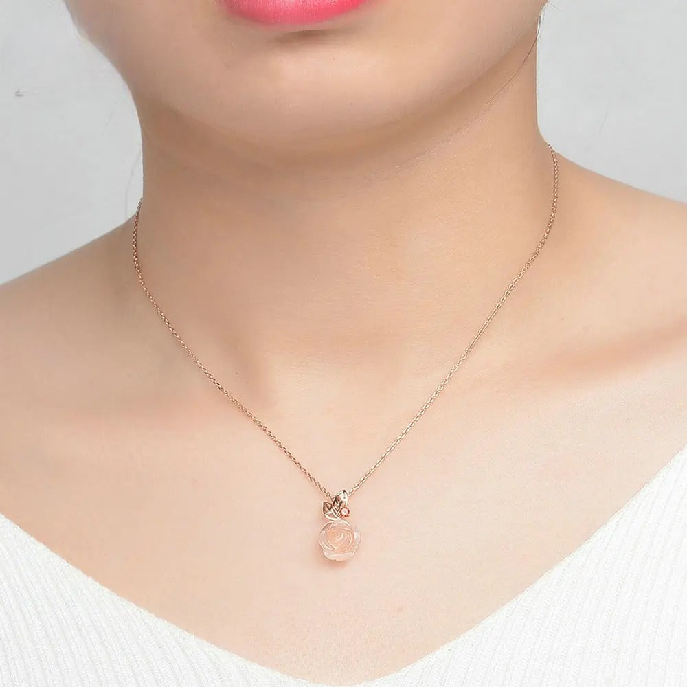Rose Flower Quartz Necklace